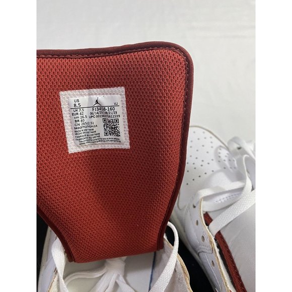 New Mens Size 8.5 White Red Nike Air Jordan 1 Mid SE Basketball Shoes FJ3458 160 main image 7